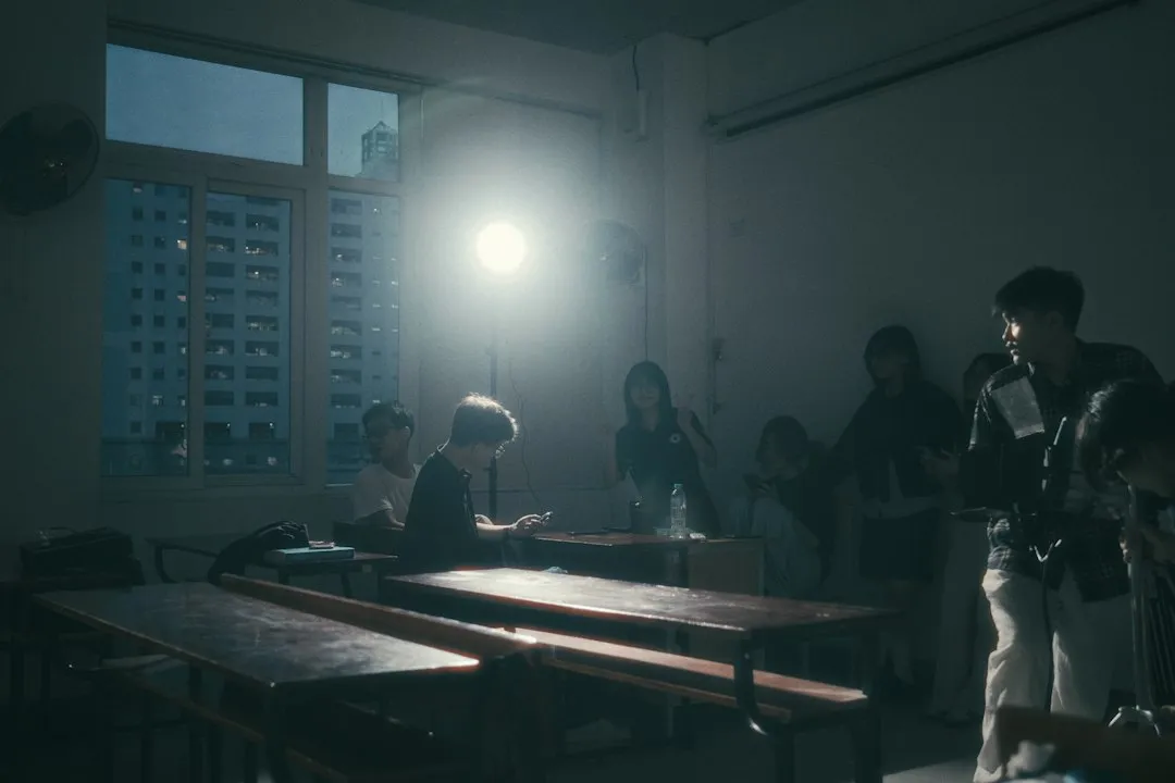 夜景亮化工程中桥梁亮化与楼体亮化的照明方案差异解析